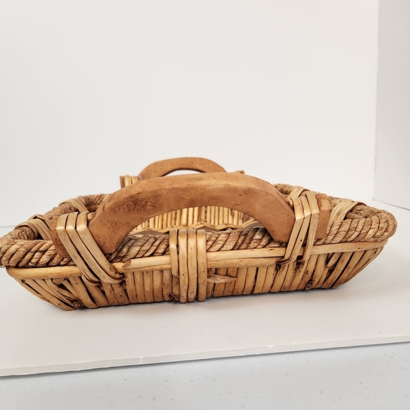 Vintage Square Rattan Wicker Basket Serving Tray Home Decor 90s Boho Bohemian - Picture 7 of 11